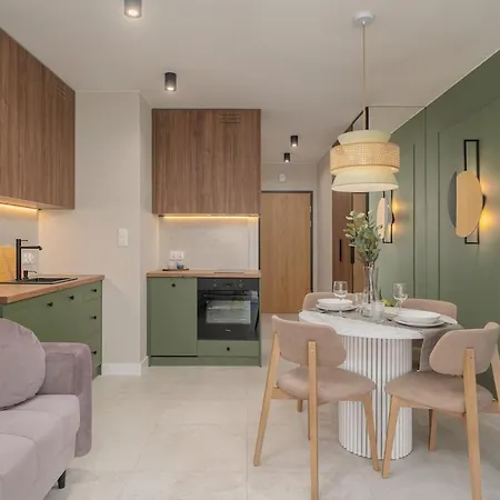Citystay Slowianska In Apartment Lodz